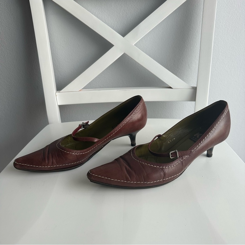 Italian Designer Keyté Kté Pointed Toe Mary Jane Kitten Heels w/ Buckle in Brown